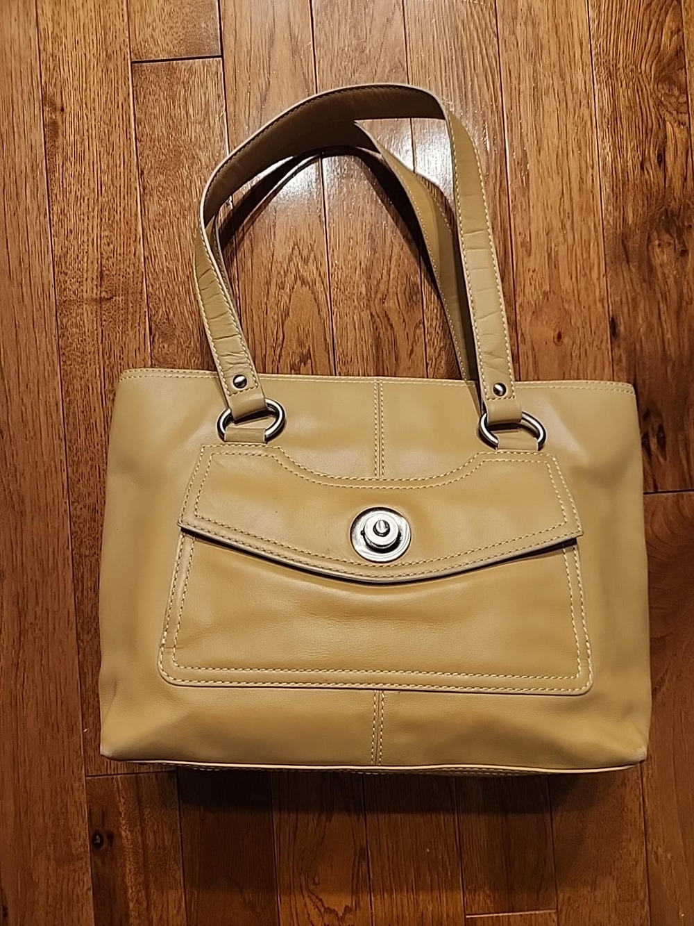 Via Spiga Large Tan Shoulder Tote Bag Triple Compartment Front Pocket